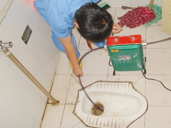永德如何知道管道疏通公司哪家好？